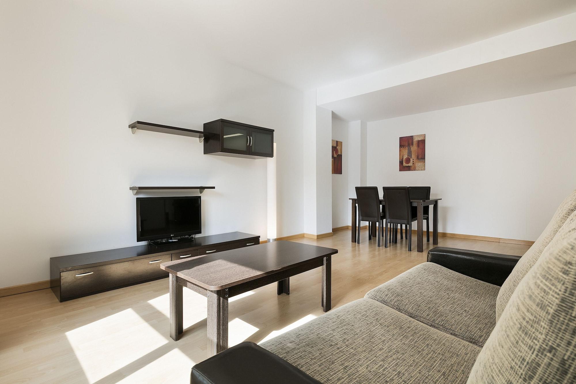 Madrid Airport Suites, Affiliated By Melia Екстер'єр фото