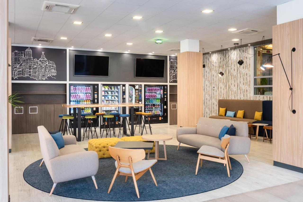 Madrid Airport Suites, Affiliated By Melia Екстер'єр фото