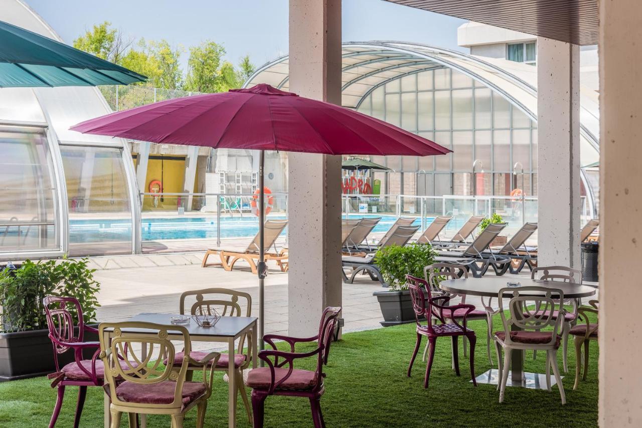 Madrid Airport Suites, Affiliated By Melia Екстер'єр фото